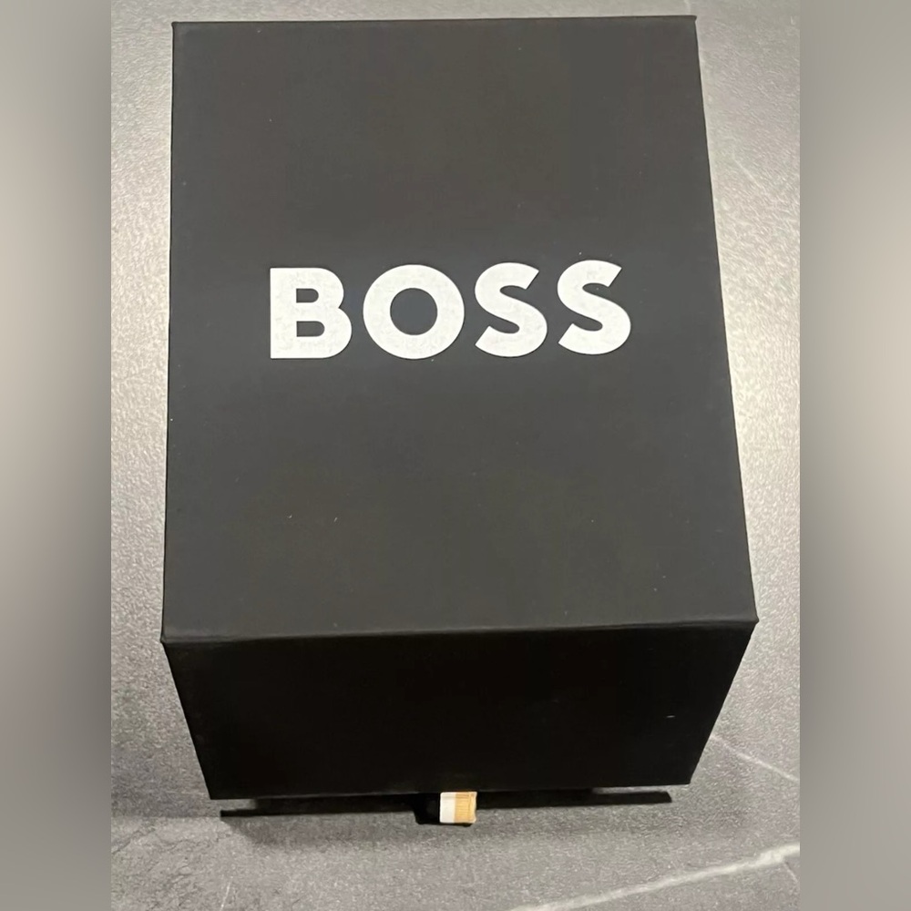 New In box. Hugo Boss Men's Lit For Him Quartz Blue Silicone Watch - Great gift - Picture 12 of 16